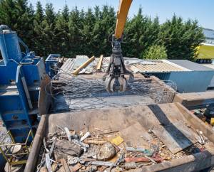 Campagne de cisaillage de fer à béton chargement matière pour la presse à cisaille